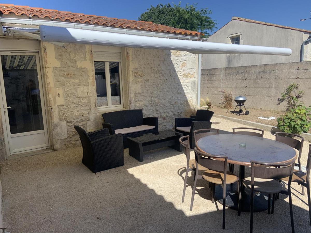 Maison Charentaise Pleine De Charme Saint-Nazaire-sur-Charente Exterior foto